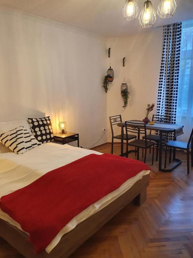 Moti Apartments Kraków Zewnętrze zdjęcie
